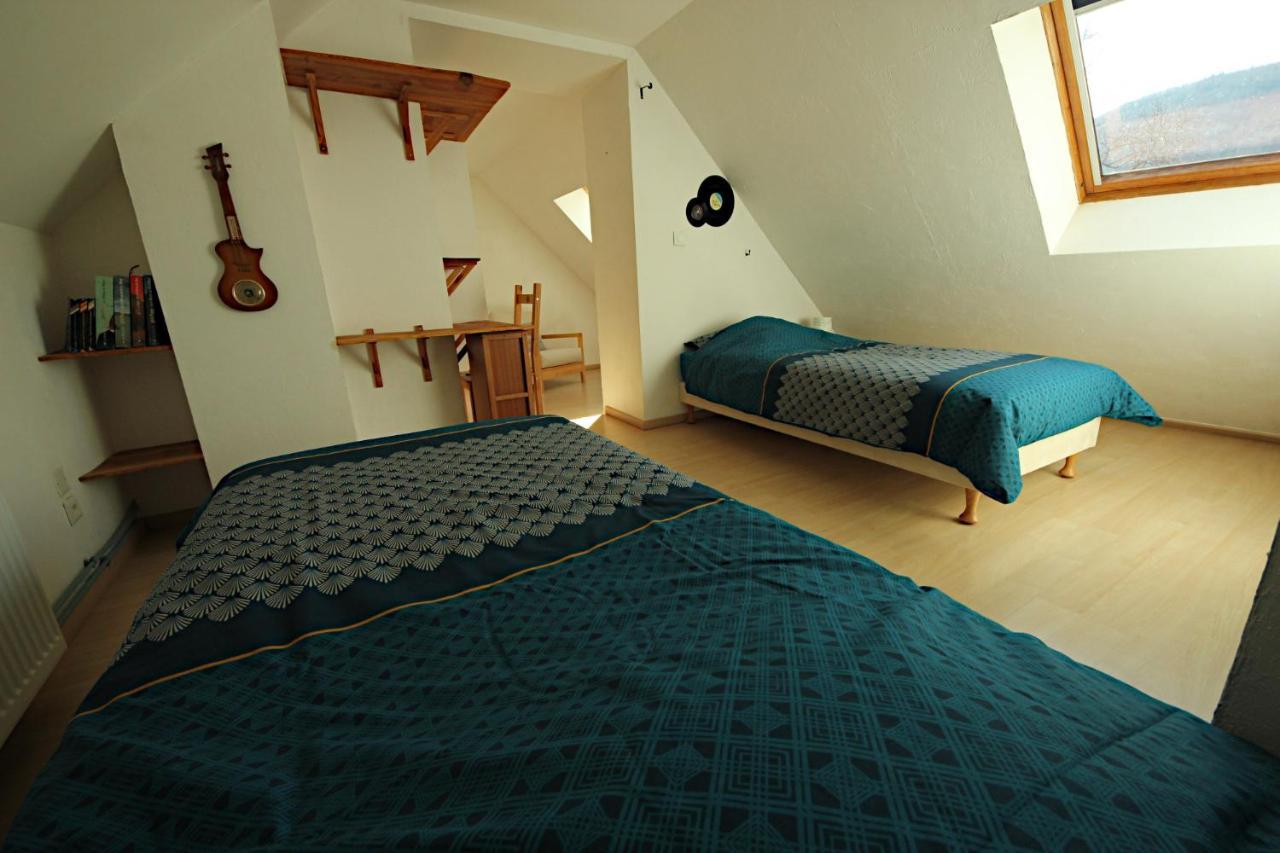 Chambres Et Table D'Hote Le Petit Radis Лю-ла-Круа-От Экстерьер фото